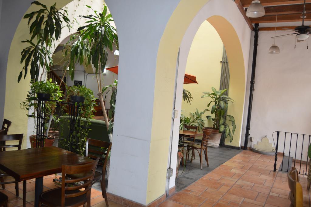 Meson Del Mar